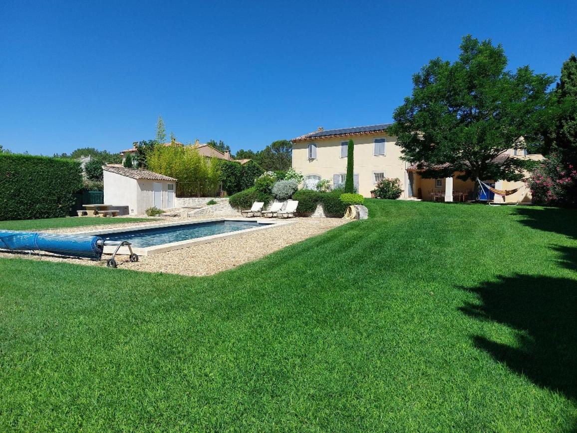 En Provence, Chez Stephanie Et Marcel Saint-Rémy-de-Provence Exterior photo